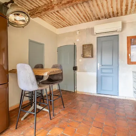 Authentique Aixois Apartment *