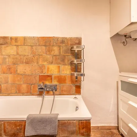 Apartment Authentique Aixois